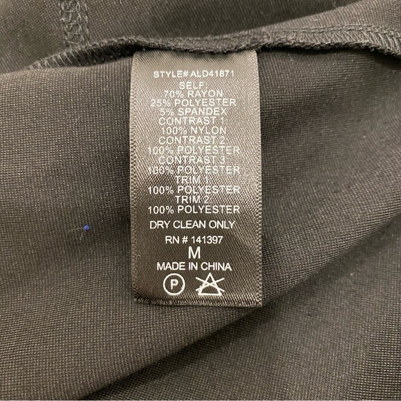 ASTR the label NWTs black and maroon lace cocktail mini dress - Picture 5 of 7